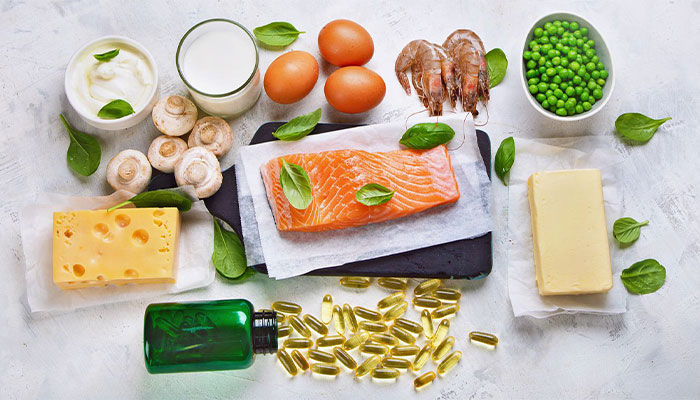 Các nguồn cung cấp omega-3 và vitamin D như cá hồi, tôm, thực phẩm bổ sung,...